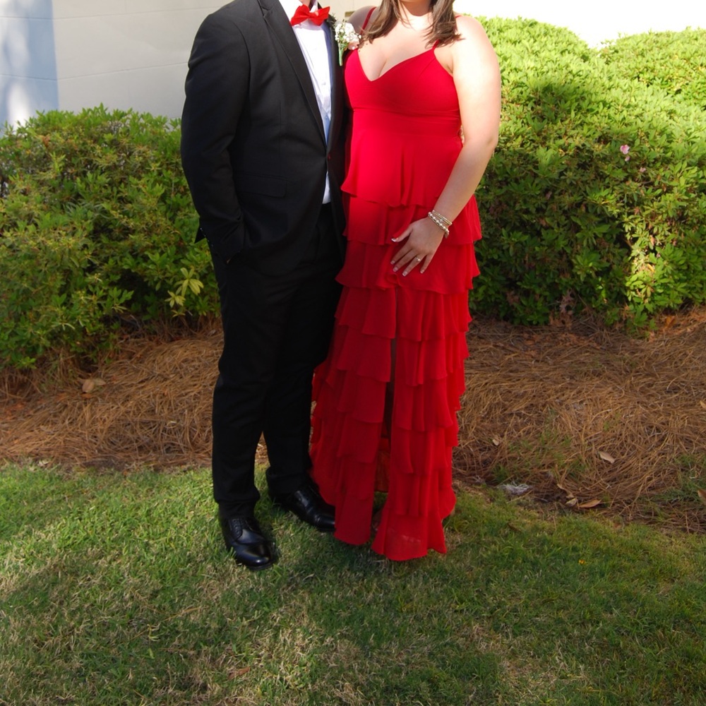 dillards prom dress red